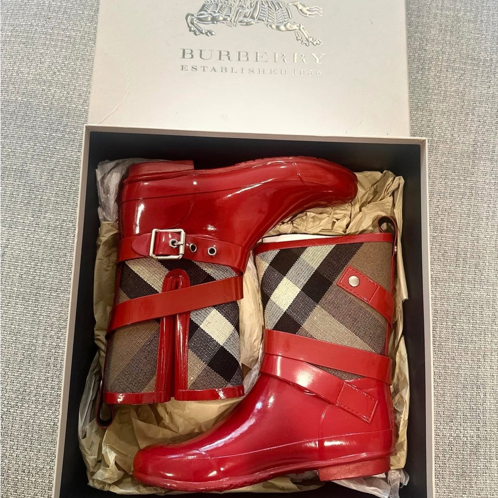 Burberry Red and Beige Rain Boots